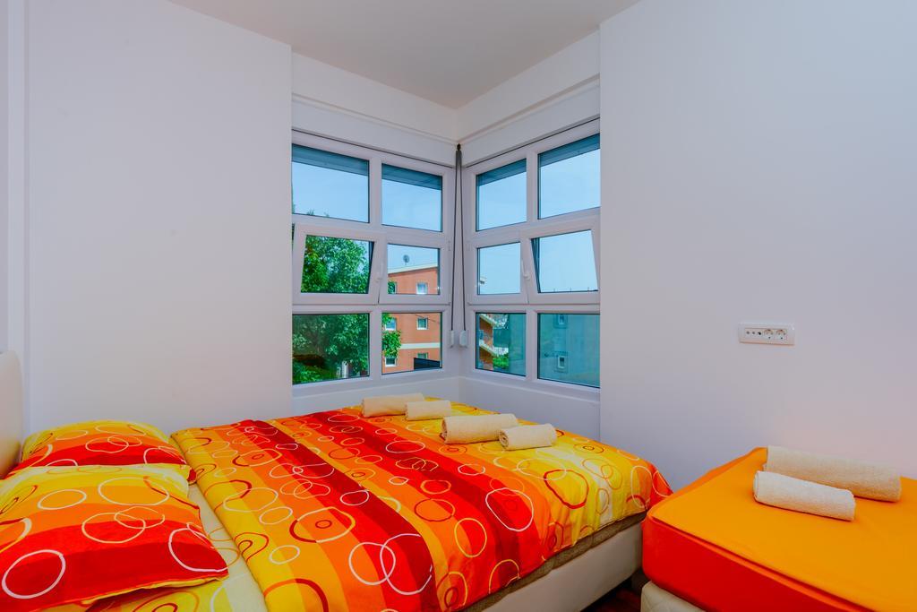 Apartments Bujkovic Bar Bagian luar foto