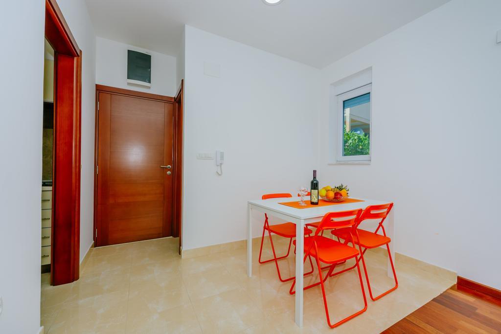 Apartments Bujkovic Bar Bagian luar foto