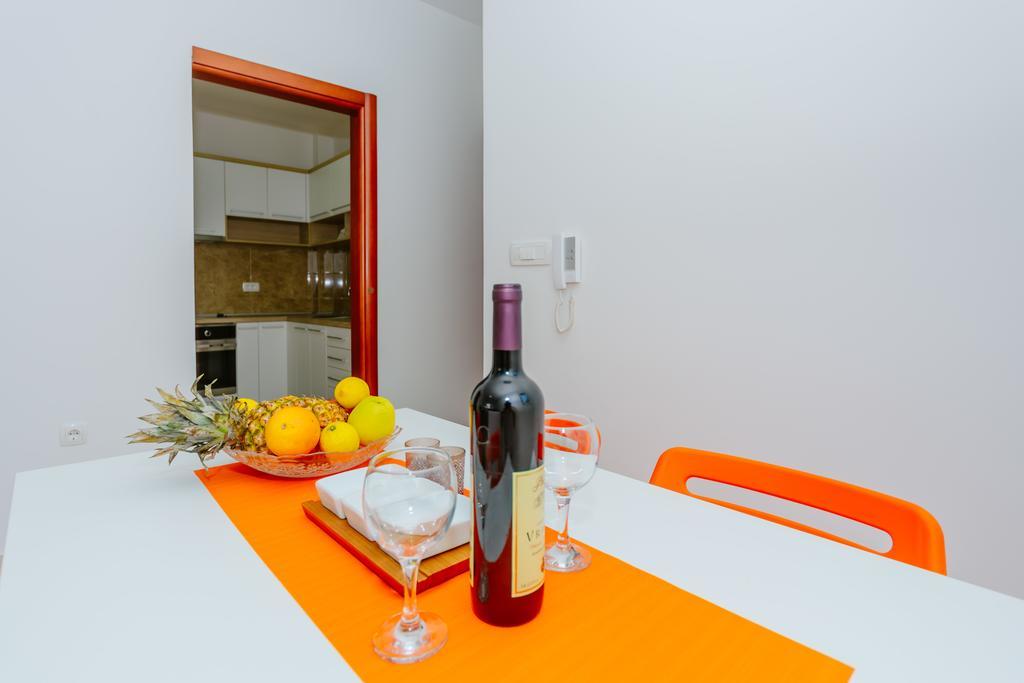 Apartments Bujkovic Bar Bagian luar foto