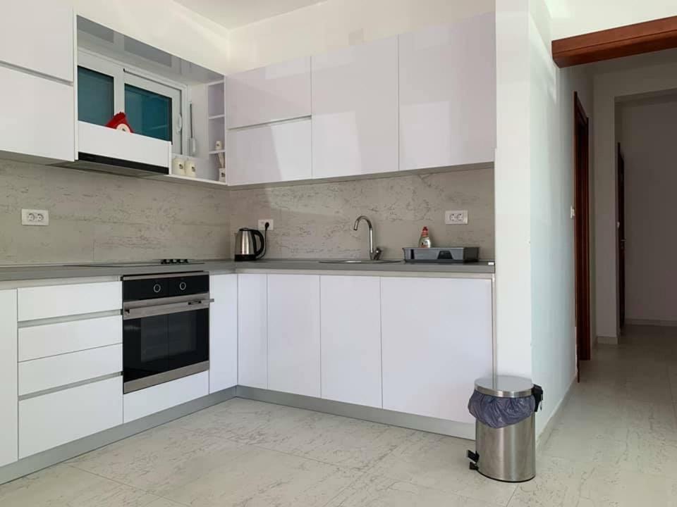 Apartments Bujkovic Bar Bagian luar foto